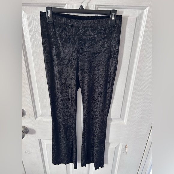 Black shimmery flare leggings kids XL - Picture 1 of 3